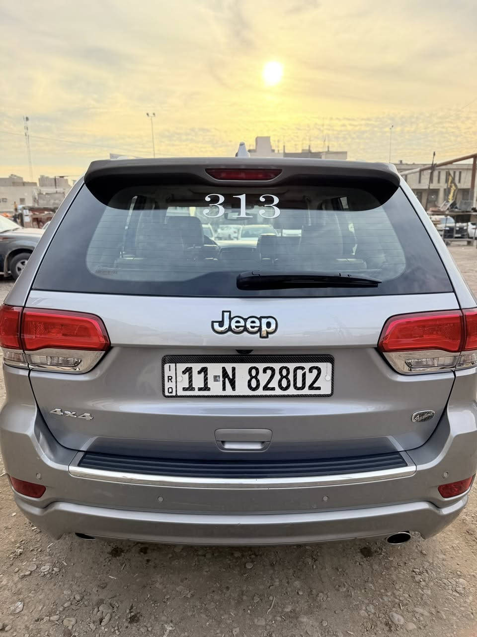 جيب اوفر لاند خليجي 

موديل 2020

ماشية 146 km

رقم بغداد بأسمي

#المواصفات…

1-كشنات جلد 

2-كشنات امامية تدفئة تبريد + الخلفية تبريد تدفئه 

3-كرسي السايق والصدر تحكم كهرباء

4-تحديد مسار

5-التوقف الذاتي 

6-تبريد قطعتين منفصل 

7-بانوراما 

8-ماوس بالاضافة الى 6 وضعيات قيادة

9-نظام التعليق (جكات)

10-وضعيات خزن الكشن 

11-نقطة عمياء 

12-مري شفط مع تعتيم ذاتي

13 ستيرن كهرباء

14-دفع رباعي 4*4

15-ويل قياس 18

16-شاشة كبيرة مع نفگيشن GPS

17-صندوق كهرباء

18-تشغيل عن بعد 

19-لايت مع بلوجكتر زنون 

20-محرك 3600 

21-حساسات امامية وخلفية 

22-كاميرا 360 درجة

المكان بغداد
للاستفسار اتصال

رقم الهاتف***********
***********
