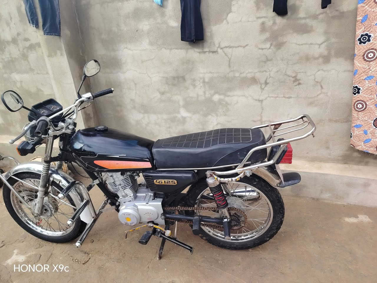 للبيع 200 بي مجال كلشي بي شقال


**إذا كنت صاحب هذا الإعلان وتريد حذفه لأي سبب، رجاءا أرسل رسالة إلى الدعم الفني**