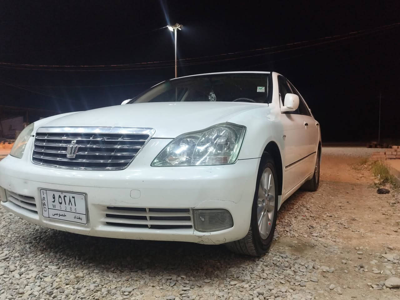 شاهینەی موسی 2005
دووپارچەی ئەوروپای بێ چاڵو شوختە 
180بێ دووکەڵ 
چوار تایەی تازەی لە ژێرە 
سعری 60$
ژ ***********
