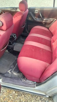 سيدان • موديل ٨٩ • قير ومكينة شغّال