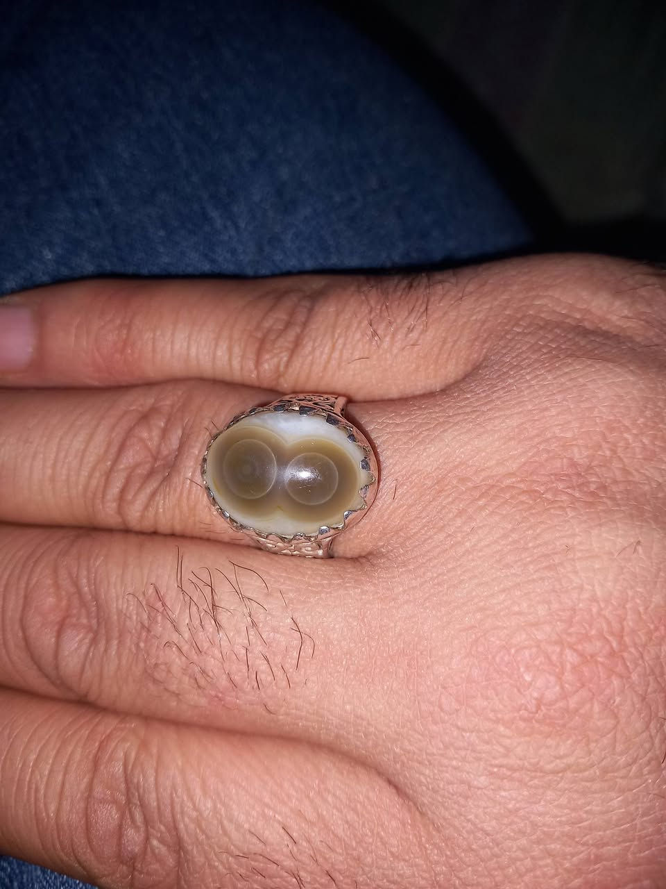 السلام عليكم 
خاتم سليماني زيتوني عينين متساويات 
السعر ٥٠ بغداد قريب على المدينة اليريده بخدمته


**إذا كنت صاحب هذا الإعلان وتريد حذفه لأي سبب، رجاءا أرسل رسالة إلى الدعم الفني**