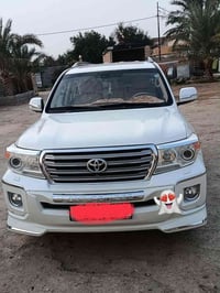 ((للبيع )) تويوتا ••• لاندكروز  موديل •••   2015       VX.R V8  5.7   ...