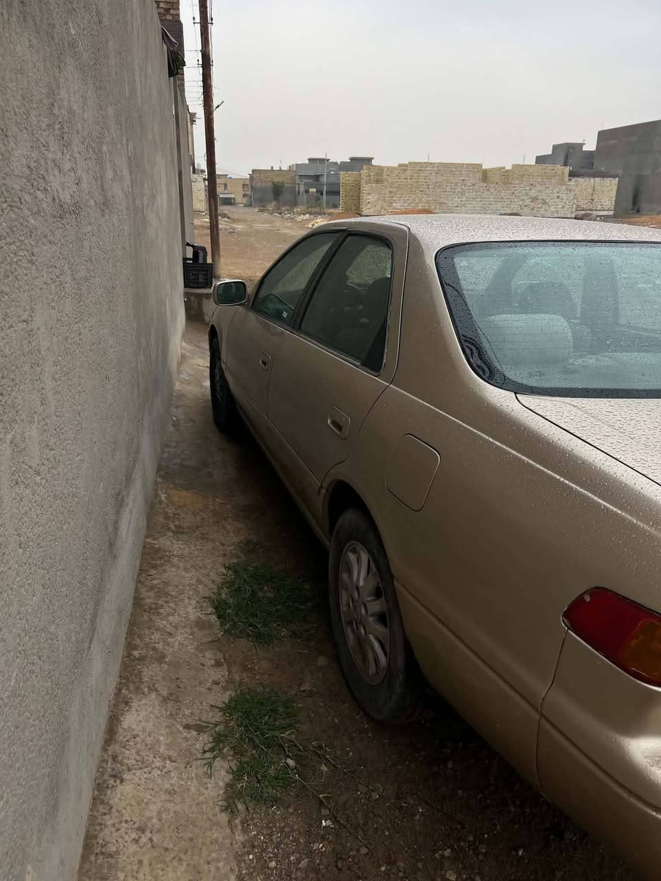 السلام عليكم
كامري موديل 2000 بيع مستعجل
محرك 4 سلندر 2400 ابو الكف
رقم بغداد الجديد
مصبوغه عام للجماليه
السعر 65 وبيها مجال كلش بسيط
*********** 
 مكان بغداد ابي غريب
