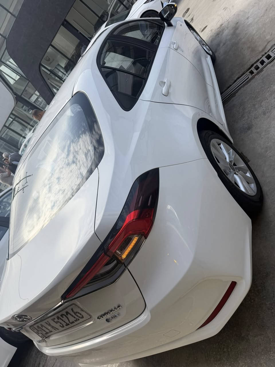 السلام عليكم 
كورلا موديل .2025 

مكفوله كفاله عامه 

ماشيه 3000

السعر /156ورقه 

الرقم /***********
