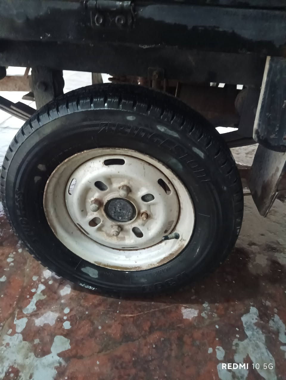 ستوتة ام تي ار موديل 2013. محرك.    2019
رقم وسنوية رقم الهاتف.   ***********.  عنوان شارع المطار الجديد قرب اسواق فدك..
