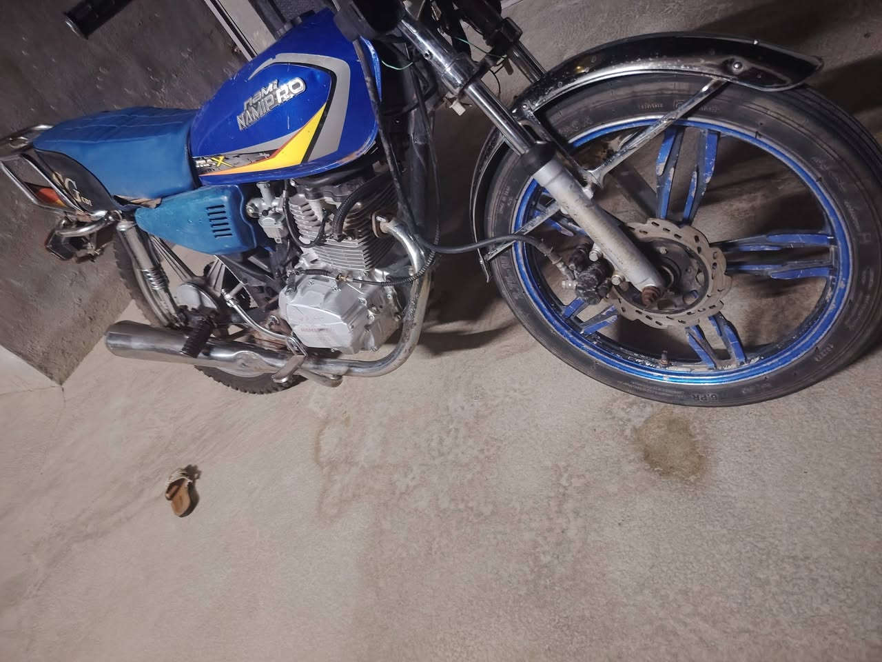 ماطور نامي برو خمسه كير موديل ٢١ سعر ٣٢٥ محرك لا صرف ولا بخار صوت ناعم تايرات ويالة جدد كهربائياته شغاله
مكان الحويجة للإستفسار *********** او خاص

