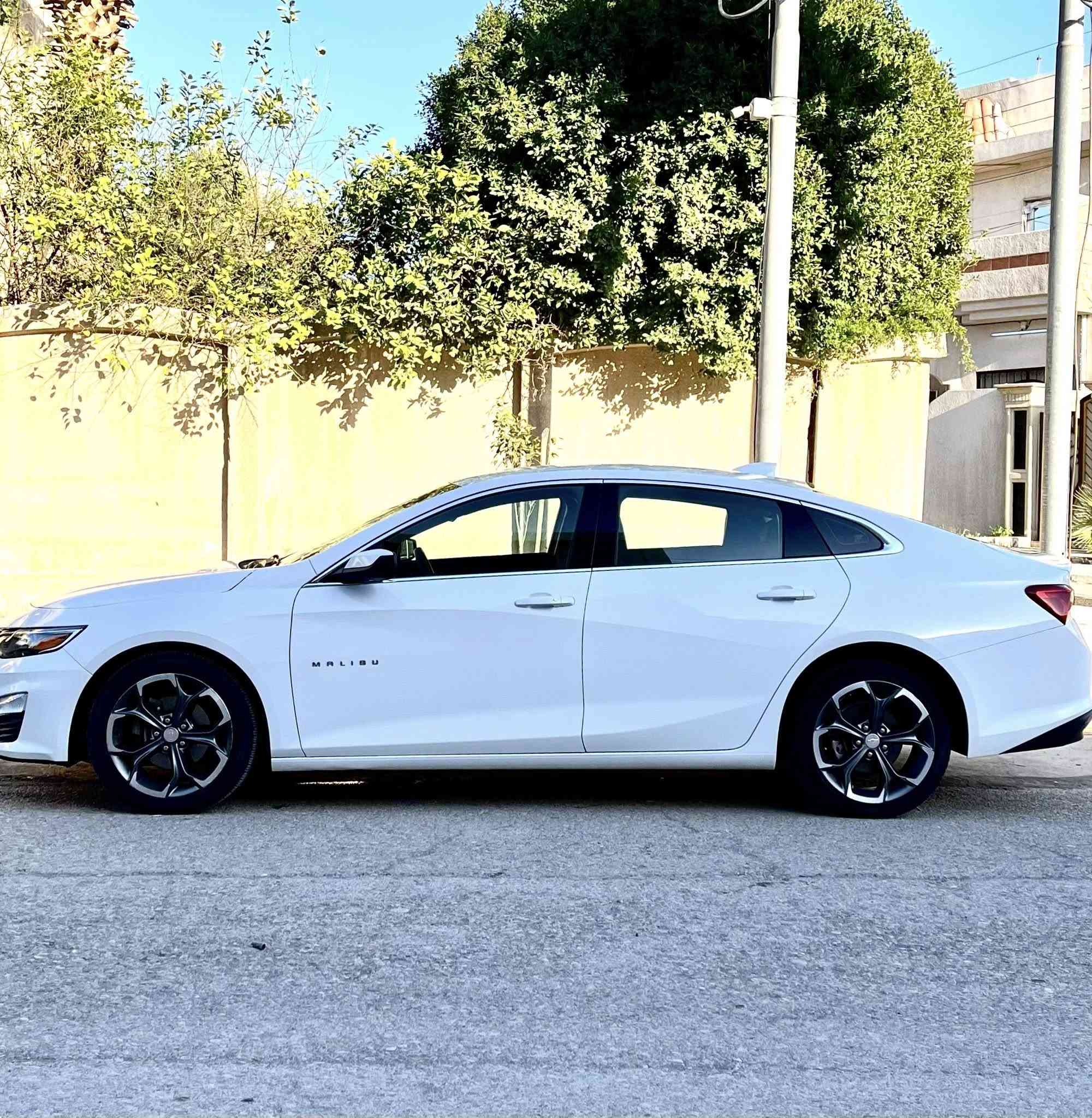 ماليبوLT 2023
السياره كلين 
ماشيه 155،000km
رادار امامي
رادار جانبي 
تدفئه كشنات
اربع بصمات 
حفاظ على المسار
ابل كار واندرويد اوتو لاسكلي 
حساسات
مكانها موصل 
سعر 132 
‭0773 697 7465‬
