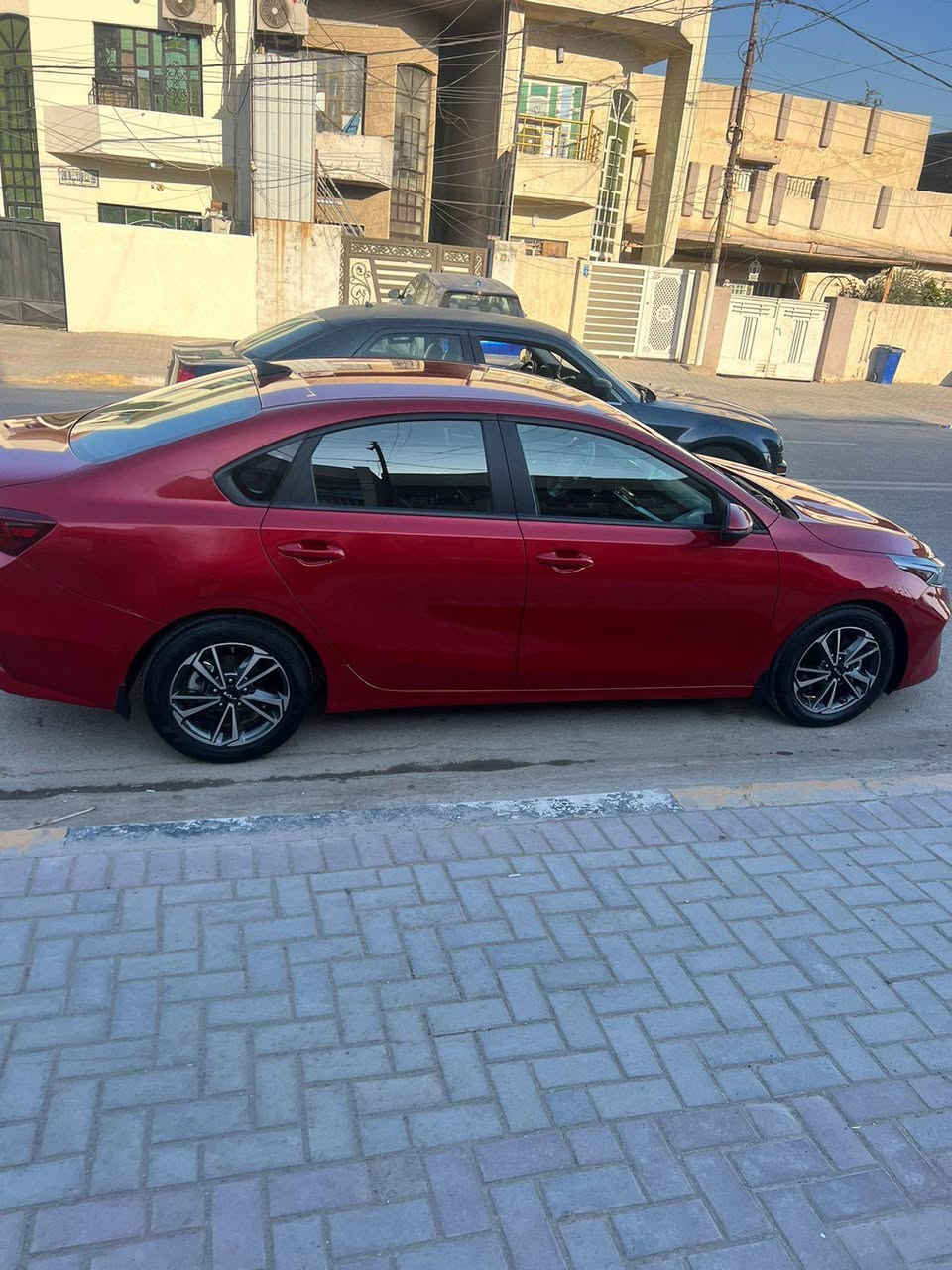 السلام وعليكم 
فورتي موديل 24 بائسمي ماشية 21 ميل 
مواصفات تحكمات نضام قياده رادار تحديد 
مسار كامرة دوارة شاشة نضام كار بلي
مكينة 2000 دوش  سيارة مال جناي 
سيارة خير من الله اخت الزيرو 
السعر 162 وبيها مجال 
رقم السيارة بغداد
حادث من امريكيه باب السايق وشبر ب جاملغ الخلفي 
***********
