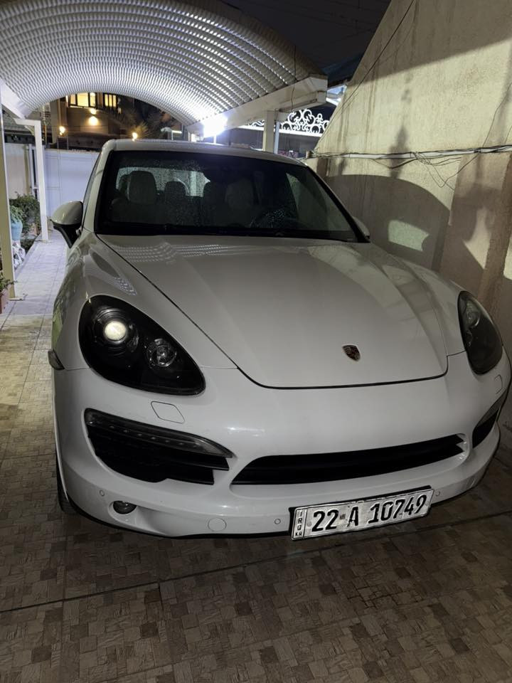 السلام عليكم
للبيع او المراوس حسب القناعه 

كايان اس ٢٠١٣ وكالة خليجيه

مكينه 4800 V8 تنفس طبيعي اقوه وارغب مكينه بلبورش 

مكفوله كفاله عامة من كلشي عدا ربع دعاميه خلفيه صبغ 

فول مواصفات كرونوكراف ادشن ميحتاج اذكرهن متخلص  

ماشيه ١٨٨ كيلو وقابله للزياده

سيرفز كامل من طول للطول مناقصها شي 

مكاني بغداد 

سعر 22,500$ وبيها مجال بسيط 

*********** 

غير متواجد على الفيس اتصل ع الرقم او وتساب
