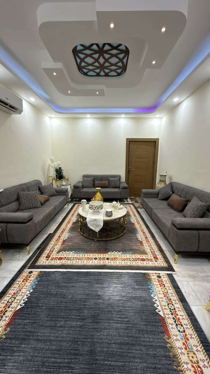 3 تخم قنفات للبيع سعر التخم الواحد 850 كل تخم يحتوي ع 10 مقاعد للستفسار ***********
