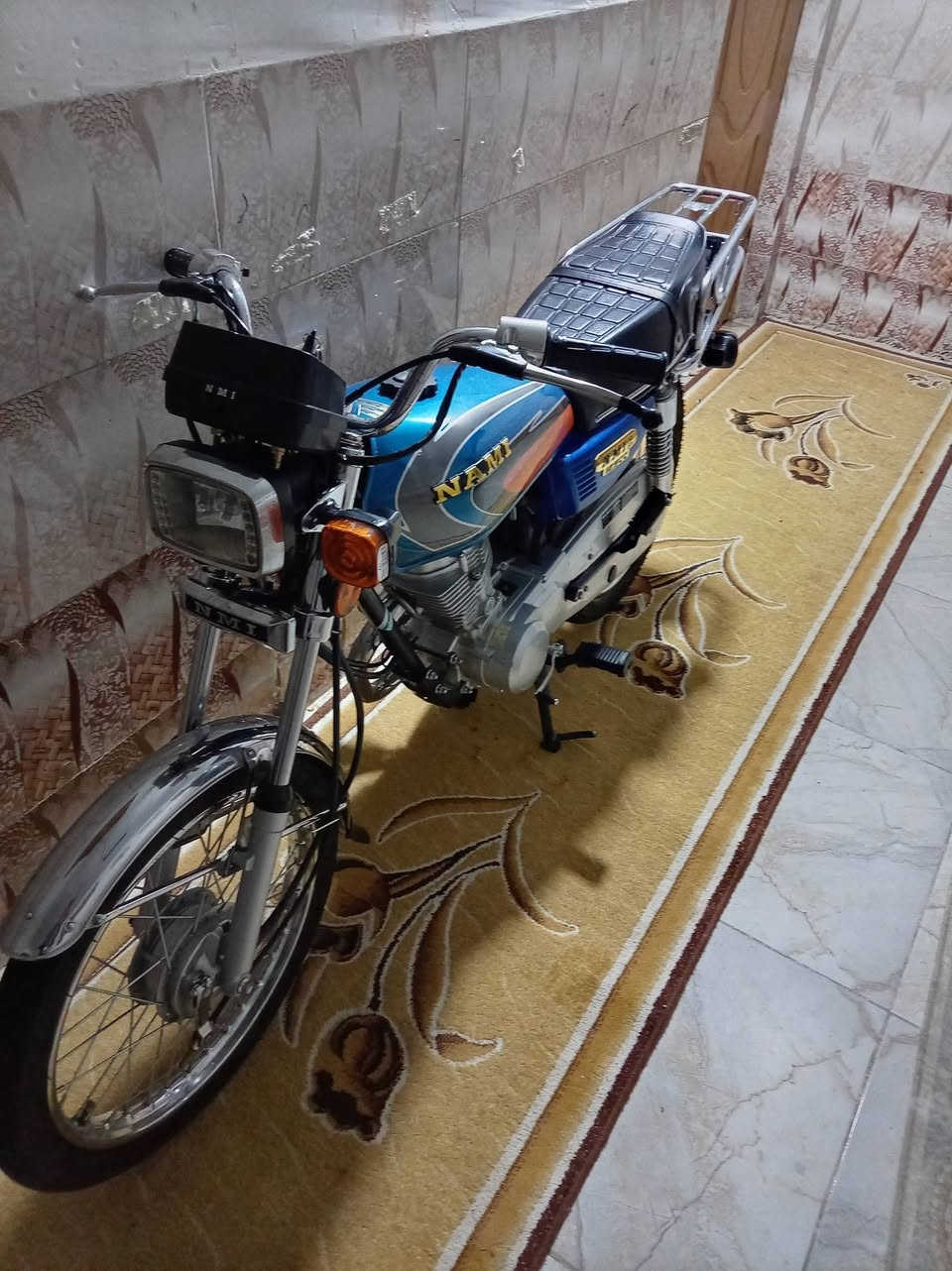 سلام عليكم دراجة اربعة كير موديل 26 دراجة كلهة وكالة اوراق اصولي 7اوراق اصولي شرط الدراجة نضيفة نضافتهة مبينة بلتصوير السعر 950 وبيهة مجال حك الجية


**إذا كنت صاحب هذا الإعلان وتريد حذفه لأي سبب، رجاءا أرسل رسالة إلى الدعم الفني**