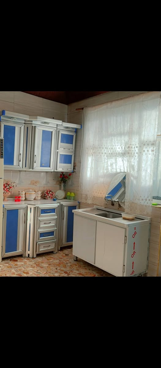 للبيع مستعجله على بيعتها كاونتر تفصال توصاه  متر و80والسنك متر بغداد العبيدي


**إذا كنت صاحب هذا الإعلان وتريد حذفه لأي سبب، رجاءا أرسل رسالة إلى الدعم الفني**