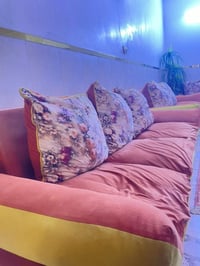 ١٠ مقاعد • وجهين • سحاب