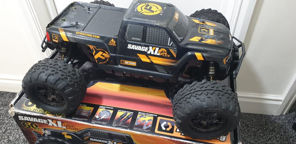 Hpi savage Flux XL 1/8
بمليون و 250 
مواصفات جدا عاليه


**إذا كنت صاحب هذا الإعلان وتريد حذفه لأي سبب، رجاءا أرسل رسالة إلى الدعم الفني**