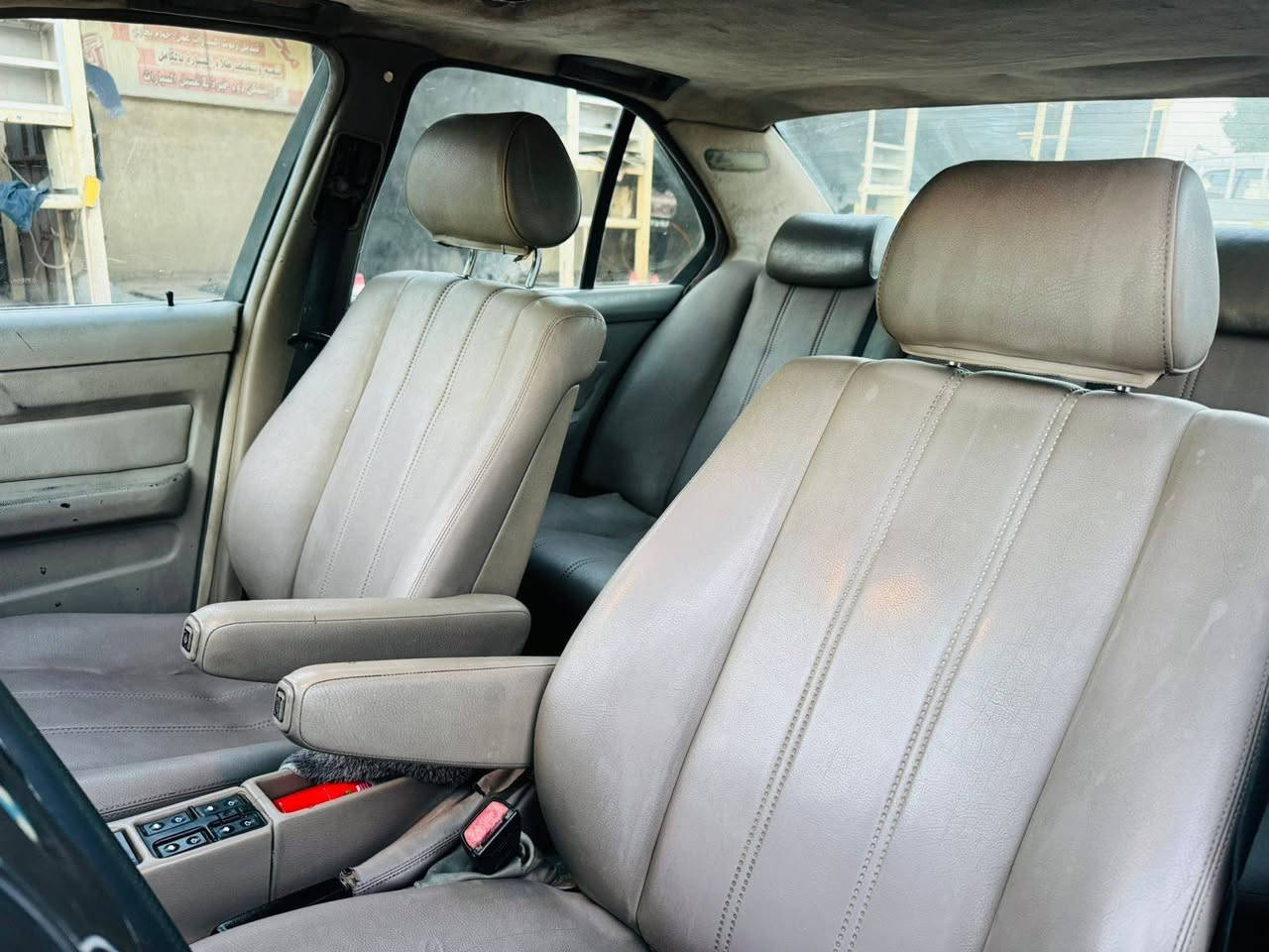 سلام عليكم للبيع BWM 525 مسكر  عدل  بجم عريض  رقم بغداد تحويل مباشر   السيارة جديدة وناعمه جدا سلايت كفاله من خياس وضربه
كير ومكيه وحداديه  شرط جديد تدفئة تبريد شغال كهربائيات كله شغال ع بلاد ماكو شي مايشتغل بيها       
غرفه جديده صاج ملكي   
السعر 55 وبيها مجال بسيط  
مكان السياره بابل  
‏استفسار  ***********
