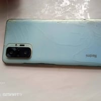 ريلمي • ١٢٨ • شاشة