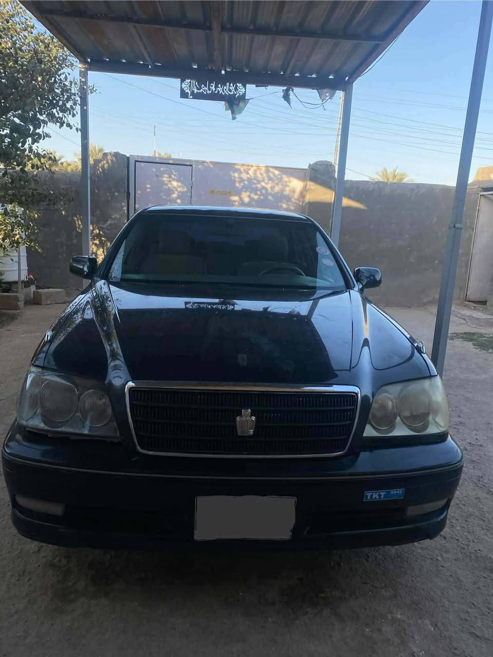 السلام عليكم كراون ملكة للبيع 
مكينة  ديفور الچبير
كرستال اصلا 
ثلاجه خلفية 
شاشة كرستال 
مري شفط 
لايت زنون
ويل كب نجمه نفطي 
تواير جدد
كص جنطة بيها رقم سليمانية حفر اصلي بدون سنوية مكينة كير تبريد حدادية كلة بوضع الشركة السيارة مكانها ذي قار الشطرة 
السعر 34 ورقة
استفسار اكثر 
***********
