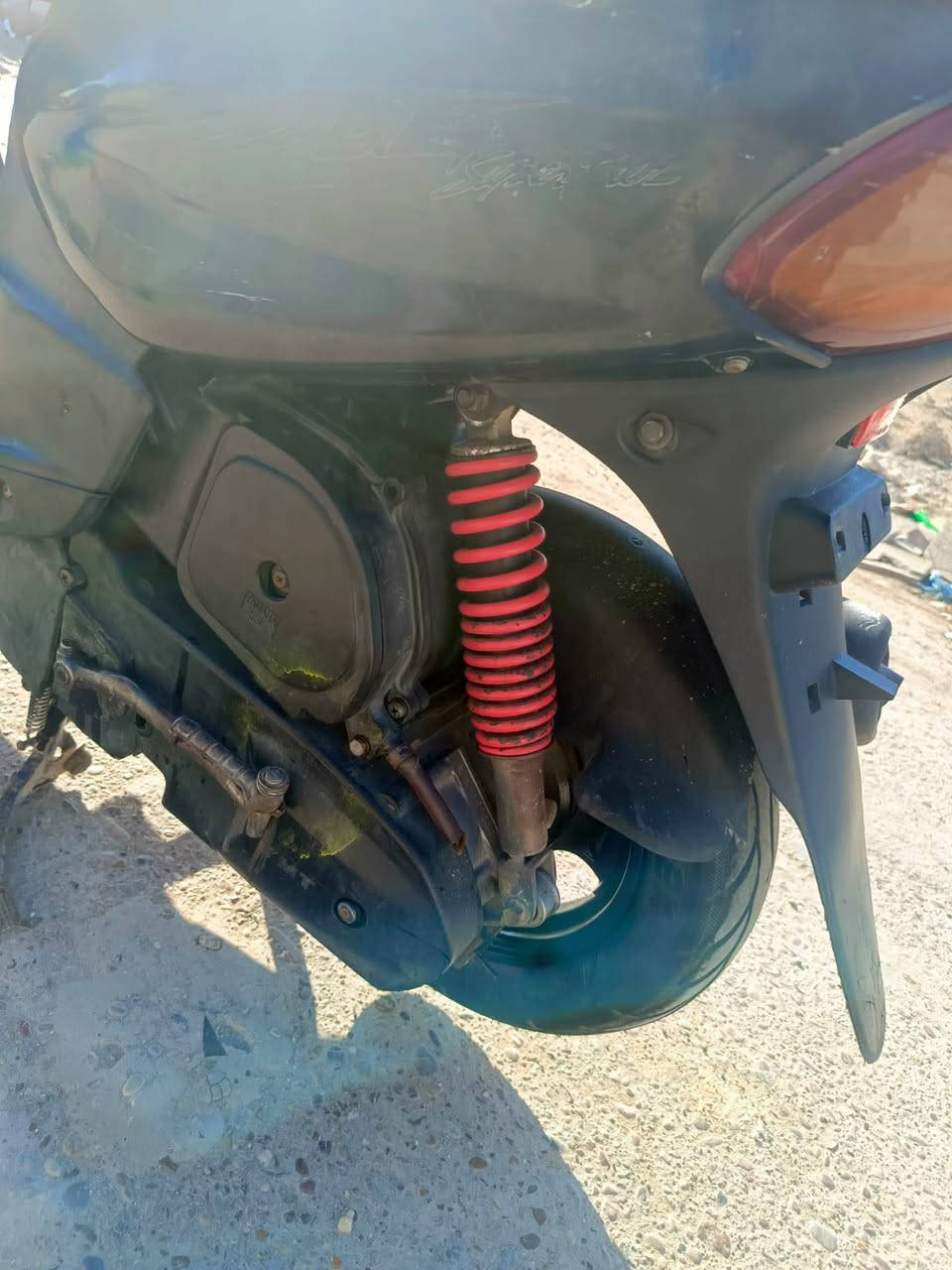 خير من الله نكرة كلشي شغال بيها محرك ممفتوح  سعرها 500 مكاني بغداد فلكة حي نصر او كرادة ***********
