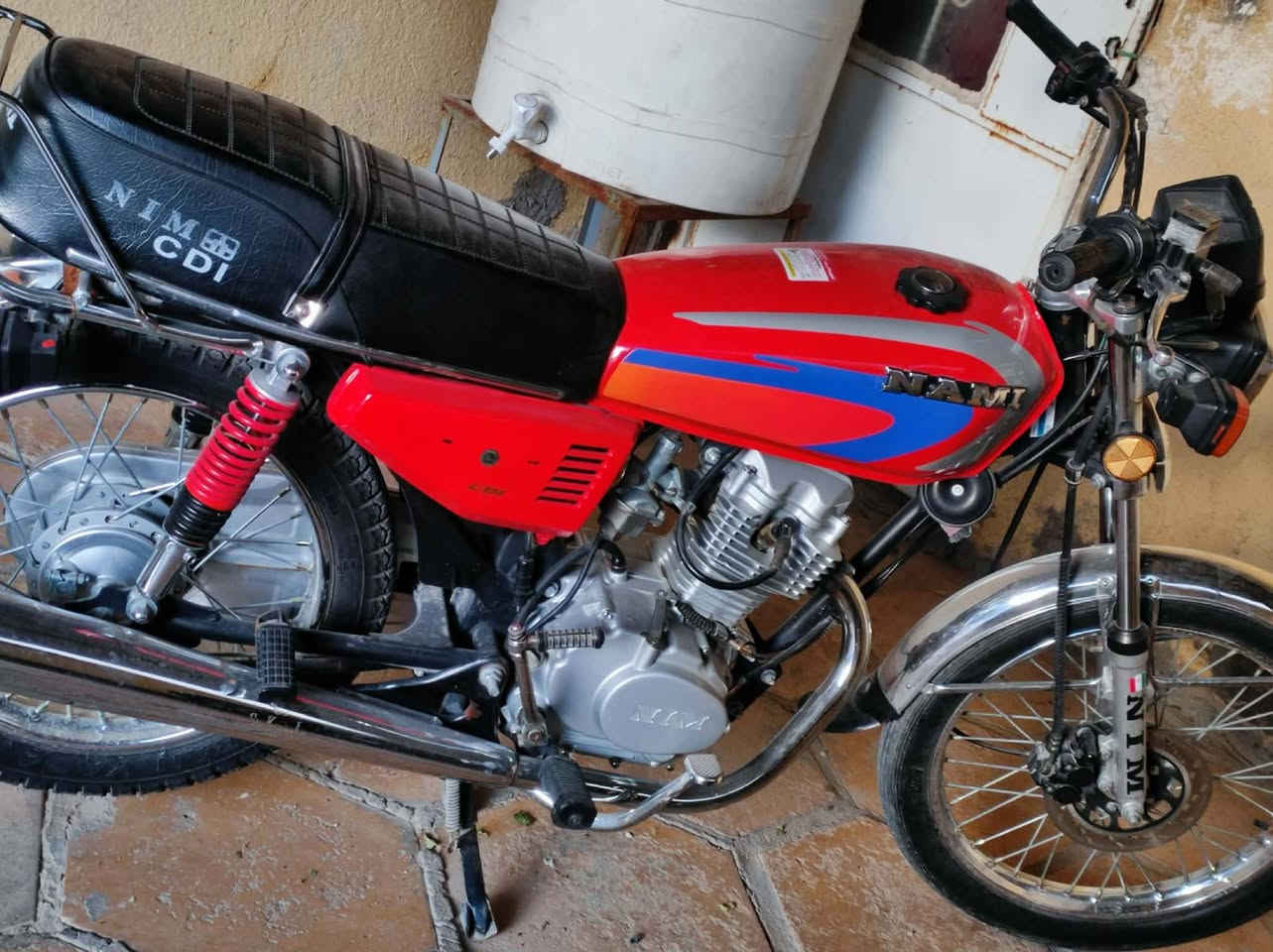 ناما امتياز مقدم دسك موديل 2022 ، مرقمة وكاملة  الدراجة  نظيفة كلش  رايدها ب  مليون  و100 وبيها مجال بسيط ، مكاني نجف حي الميلاد ، والي يريدها يجي خاص  . ***********
