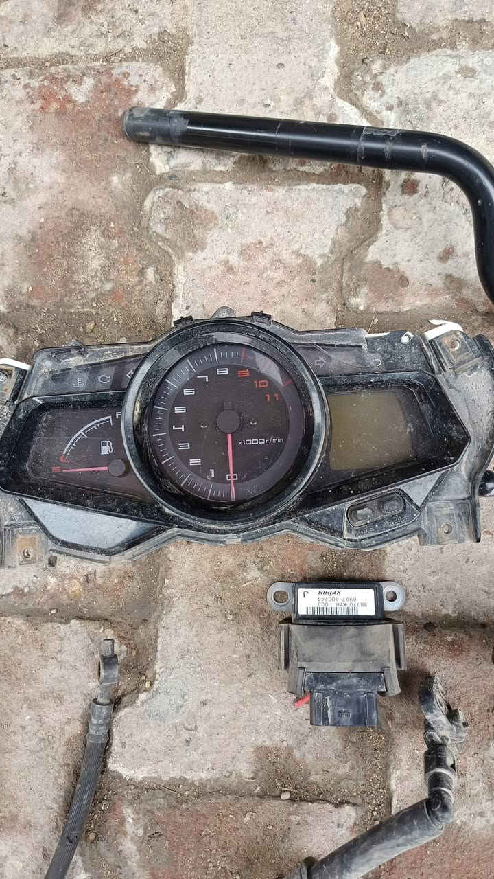 اغراض فوز او 011 كله شغال اغراض تفصيخ مكاني بغداد العلاوي شارع الشيخ معروف رقم***********
