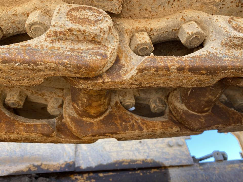 زنجيل بلدوزر كوماتسو 65 اصلي
الهاتف/ ***********
