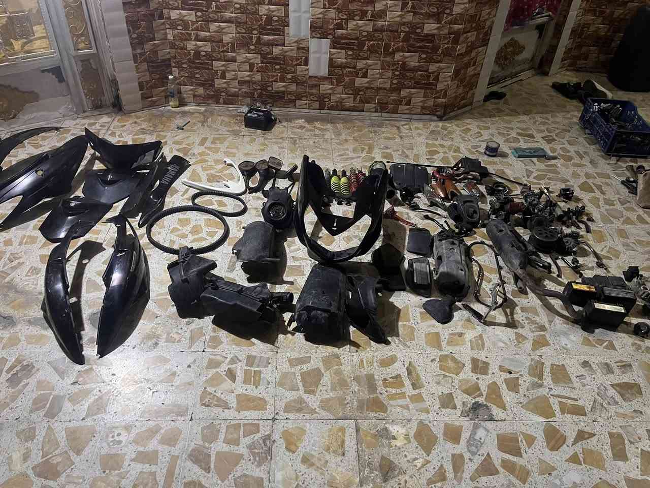 كفرات  سكنس كامل. ختم واحد بلاديات   كفر سكنس جبلي  نقص بس بجم. اصلي.  قبق هندر. سكنس  فحل   باتر  ماكس. باتري سكنس. ٢ باتري. تكتك.  كابريتر  ٣ سكنس. وحده مال عدله وحده. سنكس. تزويد.  جبيره.  اشاير. سنكس فحل. ونثيه   فيتبم  سلفر. شغال  عدد ٣. نوزل. وردي   عدد ٢   عنبار. بريك سنكس  عنبار بريك ماكس.  لايت زنون  روس باتري    سوبر ماكس عد ٢  عقل ماكس. وسكنس عدد ٣  صالصنه. سكنس   وحده. بلاديه وحده  تزويد  مروحه ماكس. عدد ٢  هورن سيدان عدد ٢   كلج خلفي. سكنس رياضي.  بنز كلج.  سكنس.  كلج امامي. ماكس  جوزه ماكس عدله  سوادات  مال محرك. ماكس عدله   دبلات رياضي  عدد ٧  سكنس وماكس وبريز   مجمع. ماكس عدد ٢  تزويد  سنكس.  يدات بريك. ماكس  عدد ٣ قطره دهن تزويد   شوته عدد ثنين. سكنس  وحده ماكس   قايش ماكس   ١ قايش سلفر.     واقيه مال.   تاير. سكنس  مرايات. سكنس. وماكس. بوليس  وبريز  سبايدر ماكس.    كلهن  شلع  ب ٢٢٥ وبيها مجال بسيط حك جيتك مكاني بلديات.  ***********
