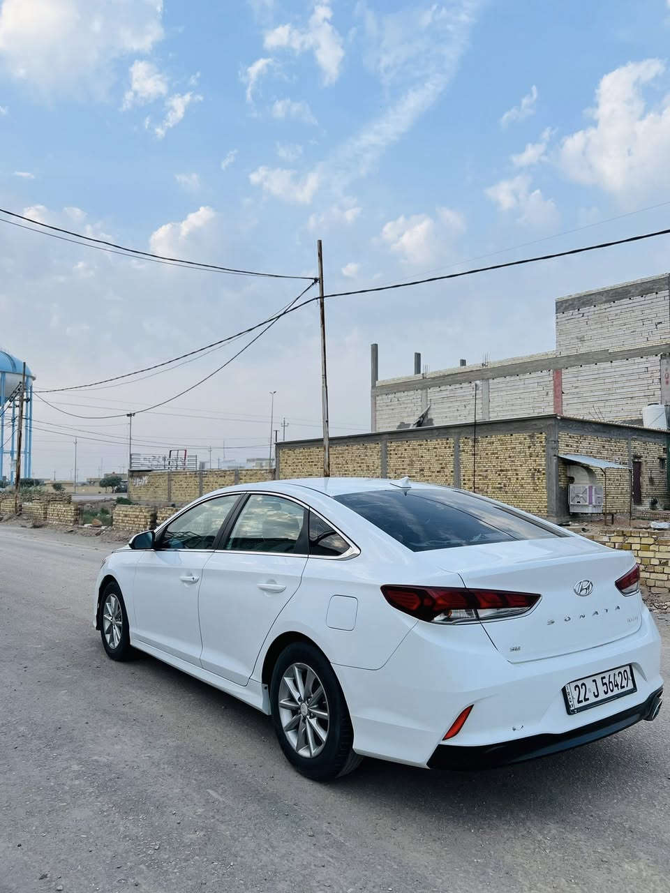 **السلام عليكم
*سوناتا 2018 وارد أمريكي  
حادثه جالمغ وربع بنيد بدون داخل رقم اربيل النكليزي تحويل  او وكاله جاهزه من كلشي حداديه تخم تاير تبريد مكينه كير 
ما بيه اي نقص

*مواصفات 
رادارات نقطه عمياء
شاشه + كامره
حساسات خلفيه
درايف مود 
تحكم استيرن 
تلاث انضمه قياده 
ايكو واسبورت وعادي 
 مانع انزلاق  
سايد أبريك 

المكان بابل الحمزه الغربي 
السعر 138وبيه مجال بيع او مراوس   

للاستفسار اتصل على هاذا الرقم 
***********
