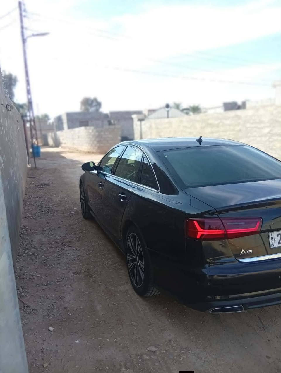 بيع مستعجل بيع مستعجل السياره نفس اللي بالصوره بعد احلى
خليجي Audi - A6 - 2016
كلين
ضمان دولي 
للبيع اودي A6  2016 فووول مواصفات عدا الفتحة
خليجي فقط جاملغ امامي رش بدون دواخل اربكات شركة

محرك  2000 تيربو ال مرغوب 
محرك كير تخم امامي خلفي جديد. السيارا كلها بشرط 
 
رقم اربيل دولي. هزه وسنويه جديد. بسمي شرط التحويل 

مواصفات / كير اوتوماتيك + عادي + شفتات سترين .. كشنات جلد .. كشنات كهربائي .. كشنات خزن .. فول تحكمات سترين .. بصمة تشغيل .. بصمة ابواب .. هندبريك بصمة .. اوتو هولد .. تبريد تلث قطعتين .. لايتات ليد + زينون عالي ناصي .. بك لايتات ليد .. .. حساسات امامي .. حساسات خلفي .. شاشة كلاب .. وبعد هواي شغلات بيها

السعر المطلوب.. 140وبيها مجال للطيبين 
مكان السياره ديالى الخالص 
اي استفسار 
***********
***********
