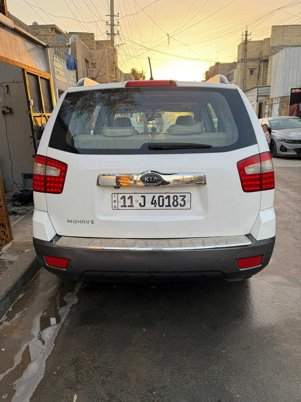 موهافي 2012  لا صبغ لا ضربه عده الموجود بلصوره 3 قطع تبريد 7 راكب مري شفط بصمه السعر 155 وبيه مجال للاستفسار اكثر  الرقم ***********
