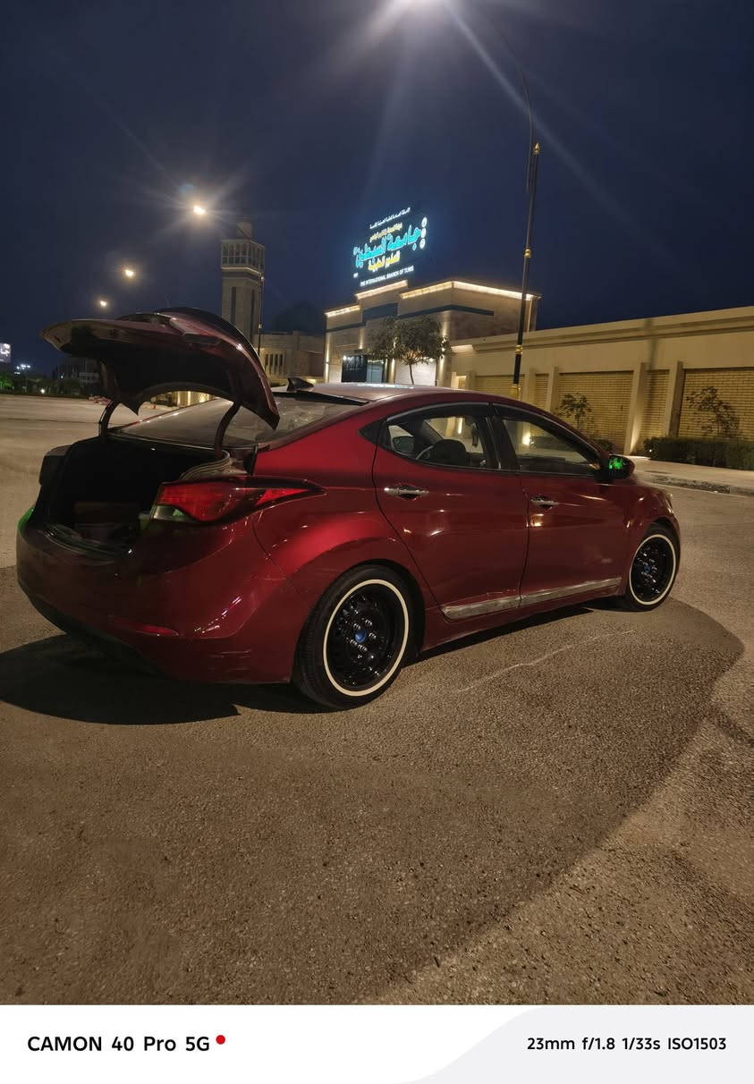 خوان سلام عليكم النتره مديل
2016امريكي بيه بنيد أو جاملغ بدون دواخل كله ليبل واحد مكينه 2000 السعر 110او بيه مجال 
مكاني بكربلاء ***********
