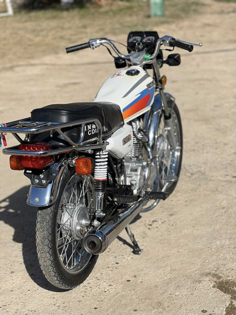 سلام عليكم للبيع نامه امتياز مديل 25كفاله عامه باب اول 3احرف أوراق اسكنر.     سعره 635اوبيه مجال         مكاني قرب مرقد بنات الحسن 

‭0787 851 3173‬
