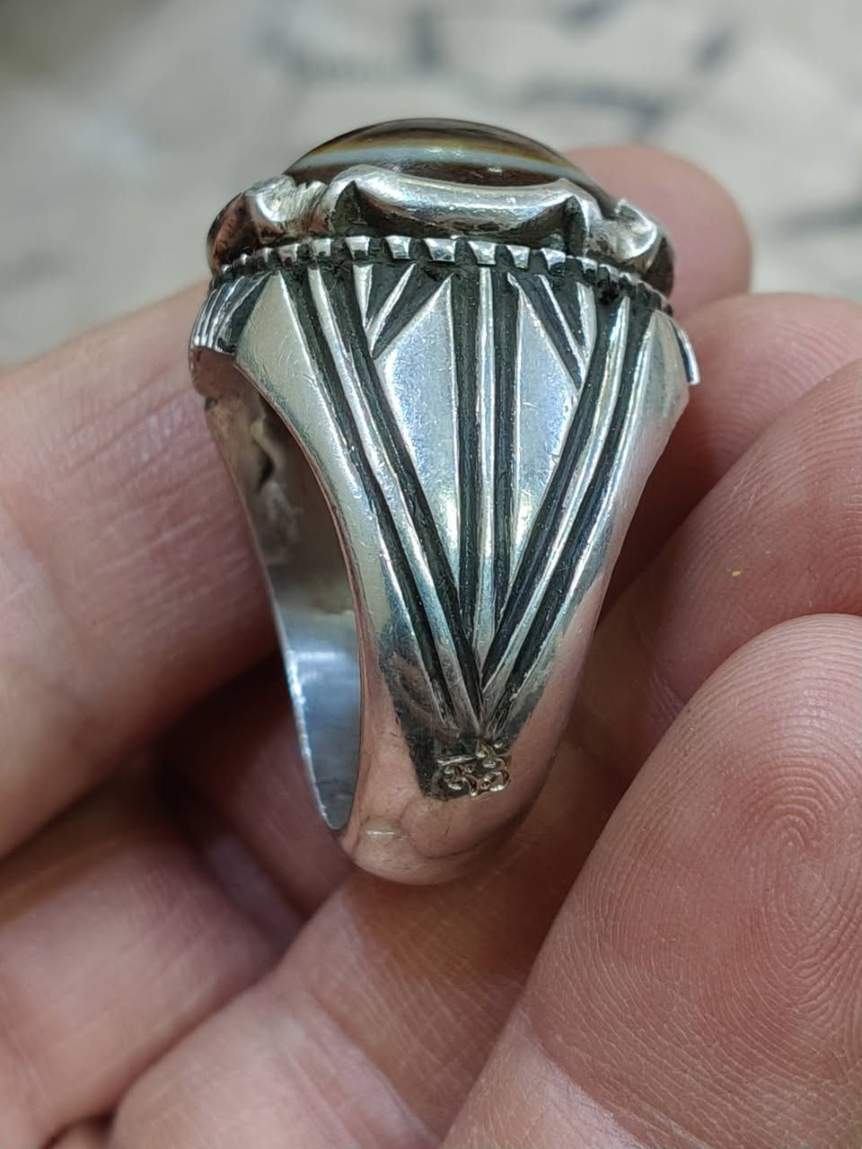 جزع صياغة ثقيله 175 ألف بغداد ***********
