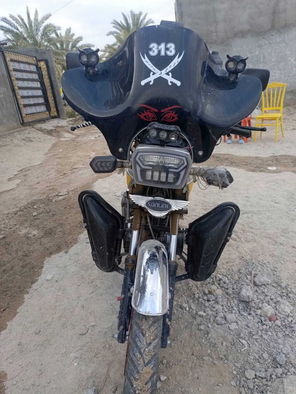 سلام عليكم
دراجه يراني موديل 24 محوره 25
كهربايات كله شغاله + مبيثري 
تيرات جديده +
لايت بومه ثنين + جامه فراشه 
محرك 200+
دراجه حلوه كلش نضيفه وراق كامله سعر 700بيه مجال 
مكاني ابو غريب رقمي 
***********
