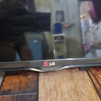 شاشة إل جي • ٣٢ بوصة • أصلي كوريا