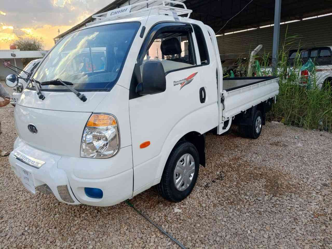 *********** مسكر موديل 2009 رقم واسط جديده كفاله المكان بابل سعر 110 رقم مميز
