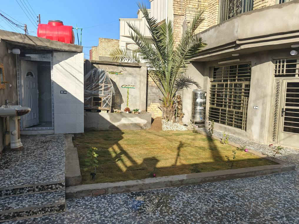 حي السفير قرب محلات الشيحاني
✅المساحة : 260
⬆️ الوجة : 10
🏞️النزال : 26
 
غرف نوم 6
استقبال 
صالة
مناور 2
مطبخ
صحيات 3
الجدران سيراميك
الارضية كاشي
السقوف بياض
حديقة + كراج سيارة 
الاستفسار ***********/////// *********** واتساب أو رصيد مو مشكلة
