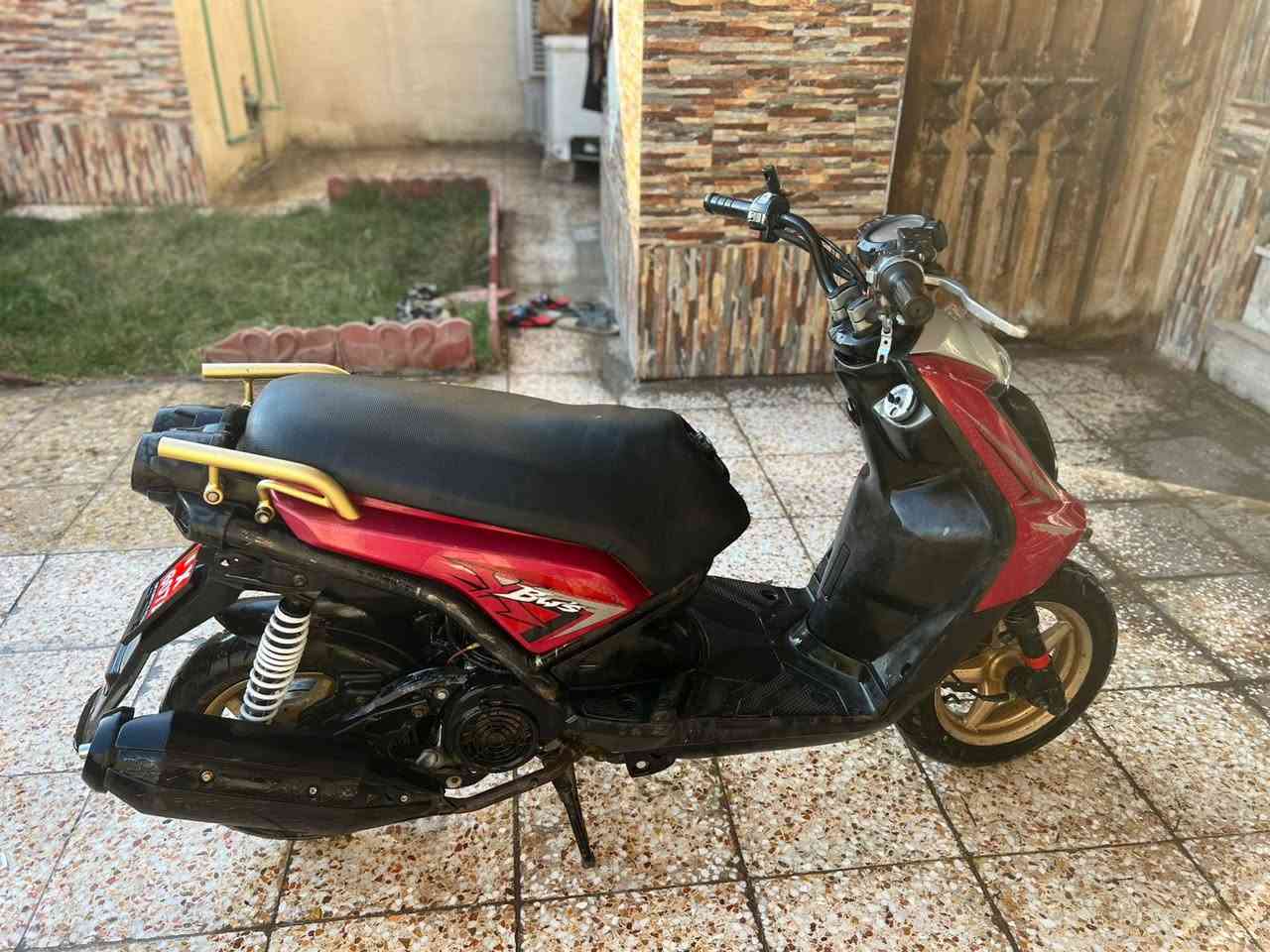 سلام عليكم جبلي لبيع نضافتة مثل ما واضح بل صورة نكره سلف كلج رياضي شلعة معدل دراجة خير من الله السعر 750 
***********
وتساب فقط
