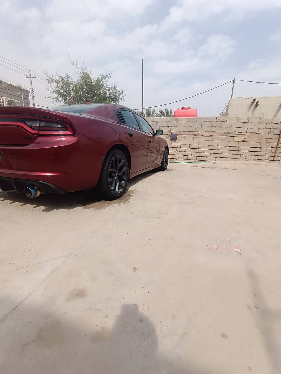 سلام عليكم جارجر RT8V 2018فول ماعده فتحه لون كرزي🍒 كشنات حضن تدفه تبريد كشن خلفي تدفه خزن موري مرتي قلابي وحساسات خلفيه بعد بيه هواي مواصفات رقم بصره تحويل ثاني يوم  رقم شبه مميز مكان سياره بصره ابو خصيب. سياره وارد امريكا طابه لعراق بدون حادث كلين هنا لعراق صار بيه تبديل جاملق صفحت سائق شرط بدون دواخل بدون ايرباك  رقم ***********
