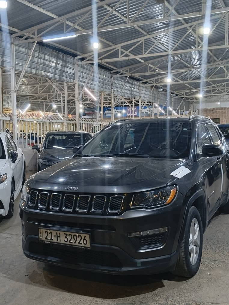 Jeep compas 2021 
2 بارچه ى بوياغه بئ ناو گرتن پيشى كه پسه 
80 هه زار كم روشتوه 
سه نه وى تازه يه تا 2029 
گير و مه كينه به شه رت كاره بايات به شه رت 
سعرى 128$  
***********. واتساپى له سه ره 
شوين كه ركوك كركوك, العراق
