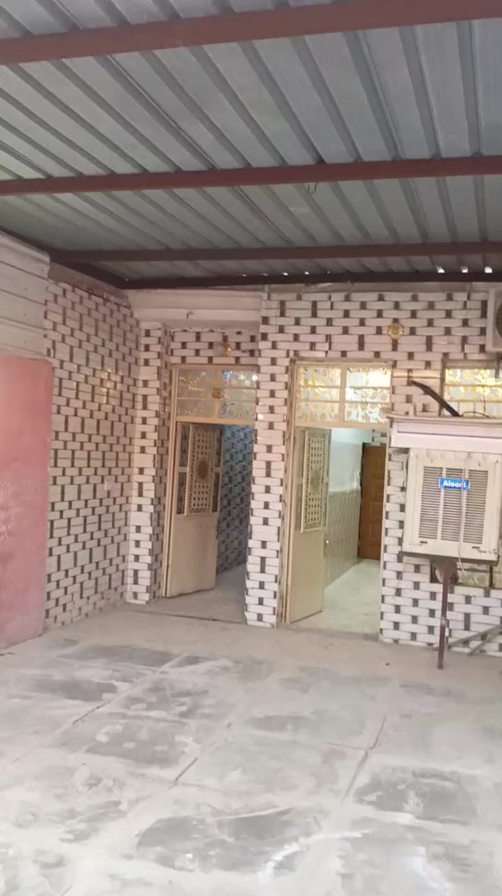 السلام عليكم بيت الايجار قاطين العنوان ام الكبر والغزلان قرب تقاطع وتفاصيل داخل المقطع الايجار 500 رقم الهاتف ‏‪***********‬‏
