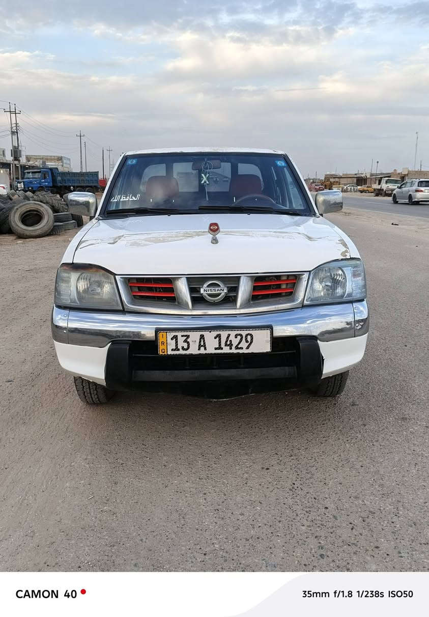 سلام عليكم
نيسان للبيع مديل 2009 مكفولة من الظربه والصبغ والمعجون سياره كامله ماناقصه شيء سنويه جديده السعر115 والستفسار تصال ***********  مكلف بنشر
