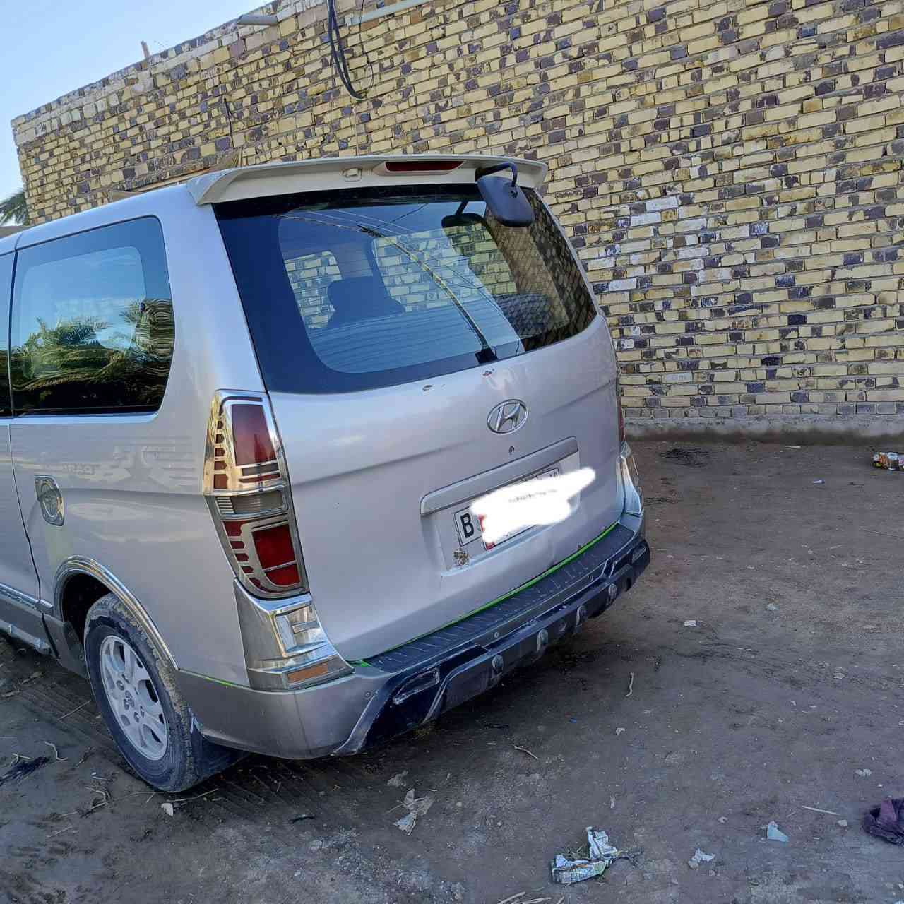 سلام عليكم ستاركس موديل ٢٠٠٩ بيه قطعتين صبغ جنطه وربع الوره جه العبري نص صبغ ولباقي كفاله حداديه مكينه كير حلوات  سنويه بعدهي ماصاقطه بشهر ٦ تصقط رقم واسط مكان النجف السعر ١٢٥ وبيه مجال الستفسار ***********
