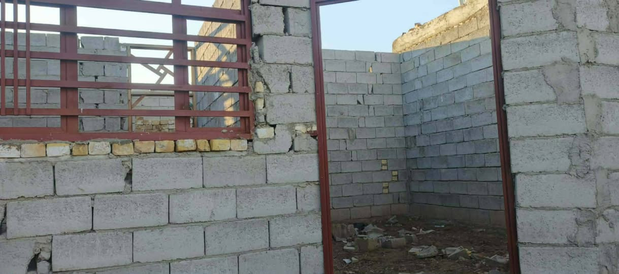 للبيع هيكل المساحه 240 متر الاساس طابوك البناء بلوك السعر 20 وبي مجال ...يتكون من غرفتين نوم وصاله ومطبخ واستقبال وصحيات وكراج ...العنوان كوت حي الحكيم شارع اسواق بي ام من جهه الكورنيش 5 بيت عن الكورنيش الشراي يدخل خاص انطي رقم راعيه


**إذا كنت صاحب هذا الإعلان وتريد حذفه لأي سبب، رجاءا أرسل رسالة إلى الدعم الفني**