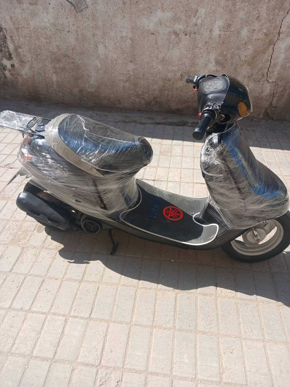 سلام عليكم بطه للبيع 
دبل سكليتر 
شاصي مكفول 
مكينه نشطه 
كهربايات شغاله 
سلف عوزه باتري 
دراجه حلوه ونضيفه 
سعر ٢٢٥
***********
مكاني كربلاء مقابل كراج الموحد
