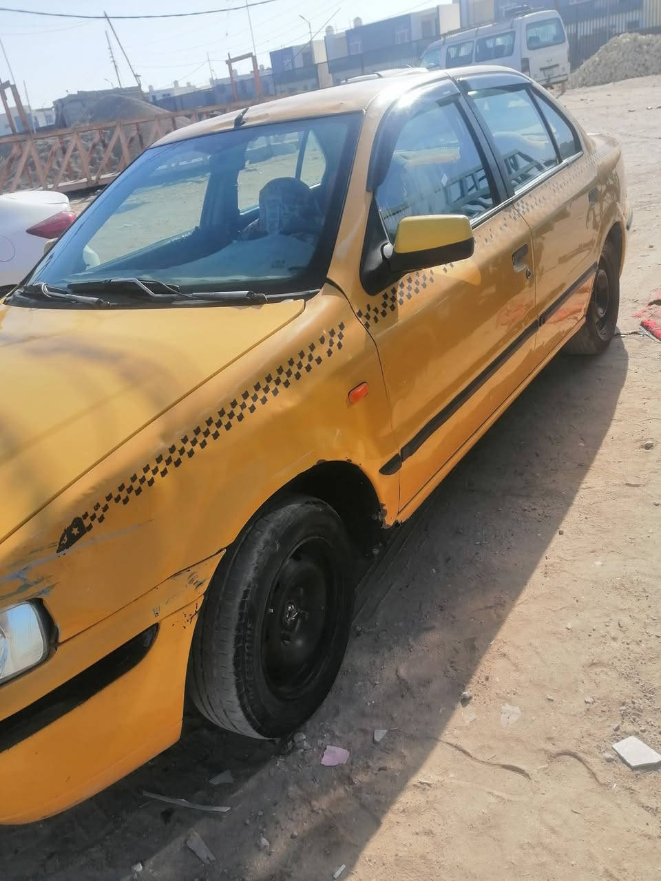 سلام عليكم سمند للبيع موديل 10 تكسي رقم نجف مشروع وطني مكانها نجف كوفه للأستفسار اتصل على الرقم *********** سعرها 30ورقه وبيها مجال
