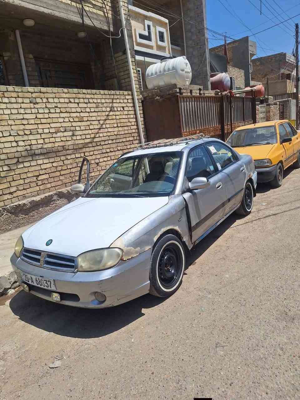 سلام عليكم سبكترة ٢٠٠٠ للبيع محرك وكير نضيف والكشر مثل ماموضح بصور  بغداد  زعفرانية ***********
