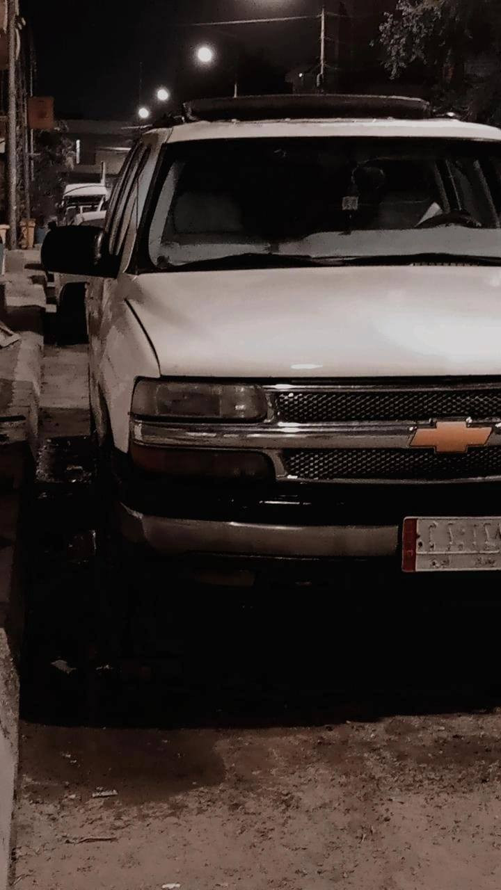 السلام عليكم
تاهو موديل 2003 
سووبر بان ست ستدات
رقم بغداد الماني السياره راعيه ب النجف موجود عندي تواصل ويا السياره كفاله مكينه كفاله الكير بي النمره البك مايرجع و الصونده مال دهن طاكه 
(مكلف ب النشر)
رقم راعيه
0788 778 9438
