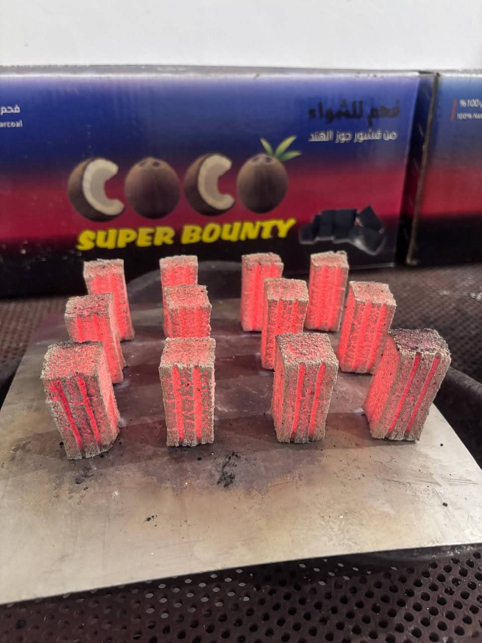 مليت الفحم التعبان الي بالسوك
مليت الكذب مال المستوردين
مليت كثرة الفحم الي بالسوك
مليت الاعلانات الكثيره الي ياهو اليجي ويصيح عندي فحمه بالضمان وتالي يطلع الفحم ايراني وتعبان ودينه كامز
نعم حقك ماعندك ثقه
لكن من تتعامل مع شركة رصينه مثل شركة باونتي وعدها مصنع تنتج هيج جوده تكدر تخلي راسك بارد وتاخذ منتج بالضمان الحقيقي والفحم الي يعجبك
فقط لان شركتنا اختصاصها فحم
هنالك بالسوق فحم ... وهنا السوبر باونتي الذي لا يقلد ولا يتم استنساخه ولا يستطيع اي مصنع بهذا العالم صنع قطعه واحده منه 
نعم انها براءه اختراع بالنسبه للفحم فهو انتاج جديد وطرح جديد من مصنع باونتي حصريا لشركة باونتي 
لا يمكن لأي شركة او مصنع الحصول عليه مطلقا
الصورة امامكم تشرح جودة الفحم بكل تفاصيله
يعني من ناحية الرماد صفرررر
المتانه عاليه جدا جدا
الريحه صفرررر
تغيير الطعم .. لا يوجد
الفحم الوحيد الصديق للبيئه وخال من المواد الكيميائية المضافه والمبيضات وغيرها 
المهم السبت القادم سيتم توزيع وجبه جديده بكافه الاشكال ان شاءالله 
للحجر والاستفسار عن الاسعار الاتصال بالرقم ***********
الاخوة الاعزاء اي سعر بالتعليقات ما نكتب حفاظا على خصوصية الوكلاء
