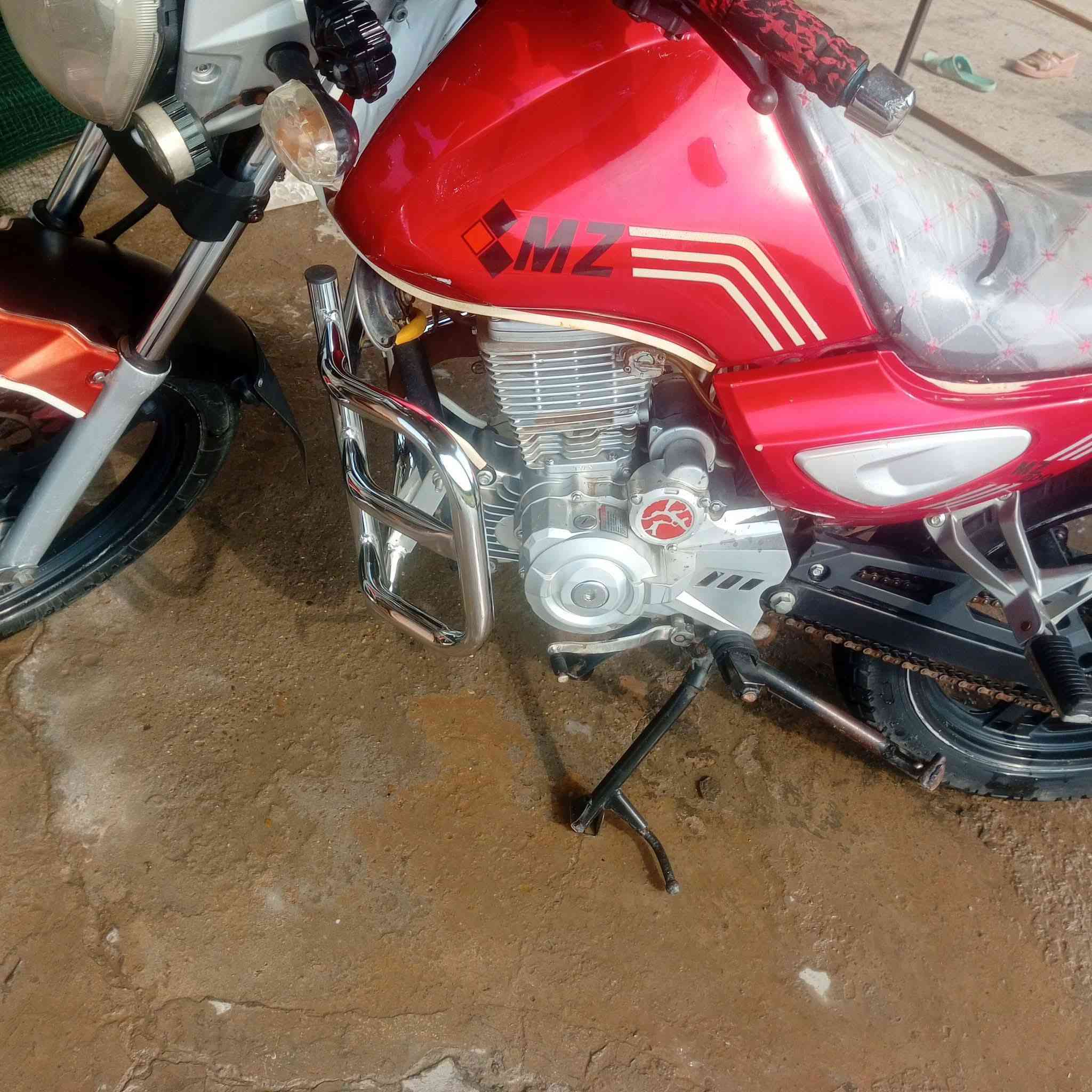 السلام عليكم
دراجه للبيع MZ عالي موديل 17 نضافه لون احمر محرك 200 مبدل گشر جديد مستعجل على بيعه نقص ظفيره فقط للكهربائيات وبريكات السعر 650 وبي مجال للاستفسار  متواجد خاص فقط


**إذا كنت صاحب هذا الإعلان وتريد حذفه لأي سبب، رجاءا أرسل رسالة إلى الدعم الفني**