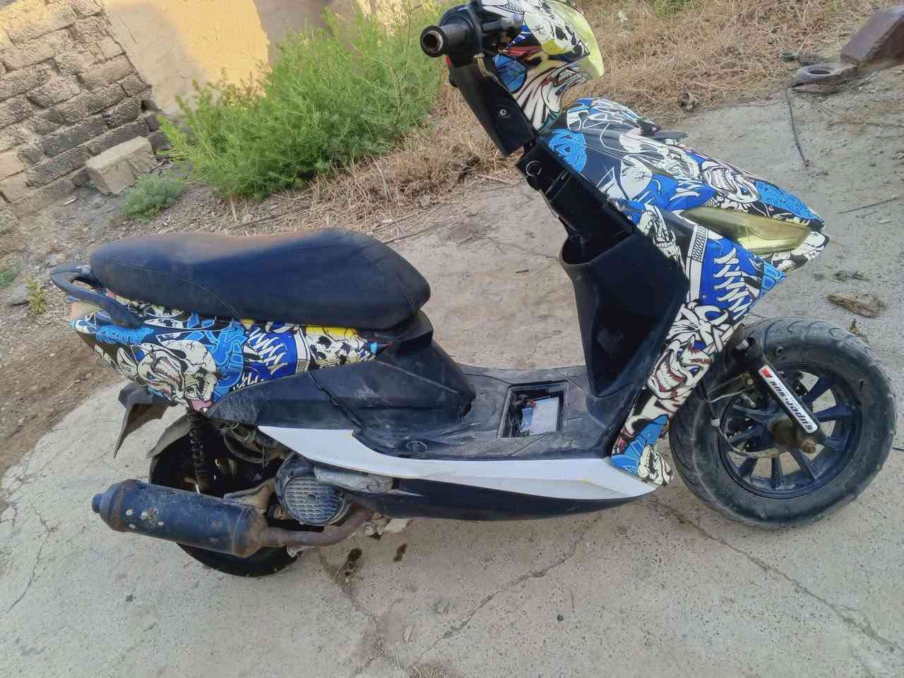 دراجه ماگس ثعلبه للبيع مابيها أي نقص محرك خير من الله كهربائيات كلها شغاله دراجه نضيفه او حلوة الي ياخذها ياخذها مال جناي السعر 350او بيها مجال مكاني ديالى بعقوبه الأستفسار الأتصال.  ***********
